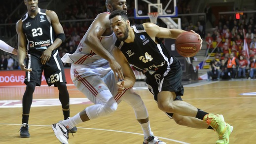 Impresa Trento, Varese va a gara3