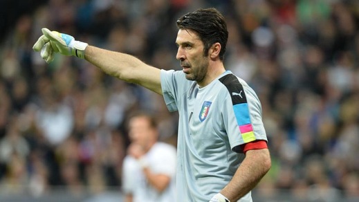 Buffon para le critiche: «L'italia è un'ottima squadra e come sempre tirerà fuori qualcosa»
