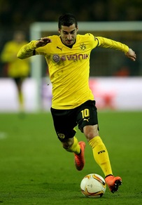 Calciomercato Juventus, Mkhitaryan beffa le big: c'è un rinnovo segreto