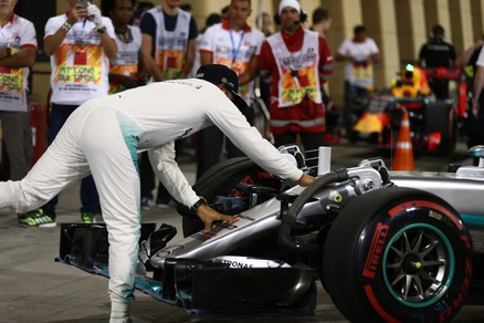 F1 Bahrain: rischio Hamilton, la retro poteva costargli la pole!
