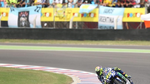 MotoGp: pioggia in Argentina, annullato warm up supplementare
