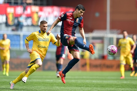 Genoa-Frosinone 4-0: tripletta di Suso, che show i rossoblù al Ferraris