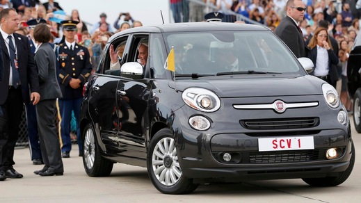 500L di Papa Francesco venduta a cifra record