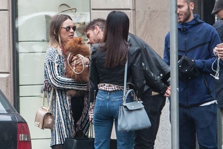 Alessio Cerci, shopping a Milano con la moglie Federica