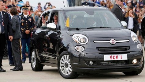 500L di Papa Francesco venduta a cifra record