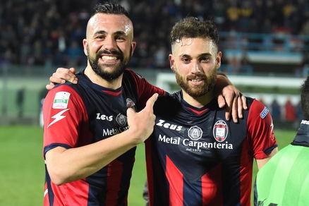 Calciomercato Crotone, Martella rinnova fino al 2019
