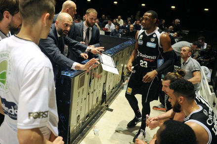 Basket, Eurocup: Trento per la finale a 1,75