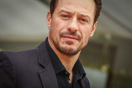 Stefano Accorsi al cinema "veloce come il vento"