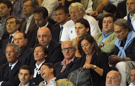 Raiola: «Accuse a Ibrahimovic da un atleta fallito e invidioso. Gli faremo causa»