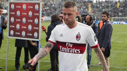 Milan, le cessioni per finanziare il mercato: in tanti rischiano di saltare