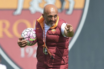Roma, Spalletti: «Io tratto Totti come un vero calciatore e in pochi lo fanno»