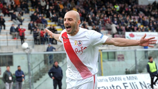 Livorno-Bari 1-2, i pugliesi vincono nel recupero