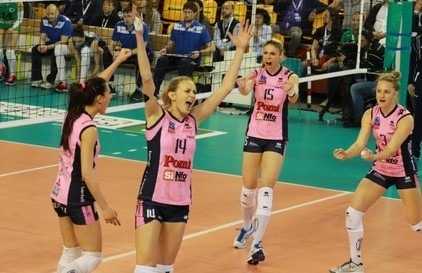 Volley: Fantastica Pomì, batte la Dinamo e vola in finale