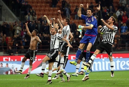 Milan-Juventus, le pagelle: Buffon prodigioso, Balotelli alza la cresta