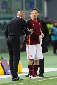 Roma, Dzeko a parte. Totti assente per una gastroenterite