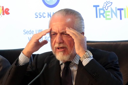 Napoli, furia De Laurentiis: «Al ritorno gioca la Primavera»