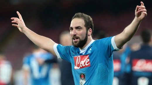 Corriere dello Sport-Stadio in edicola. De Laurentiis: «Mi tengo Higuain»