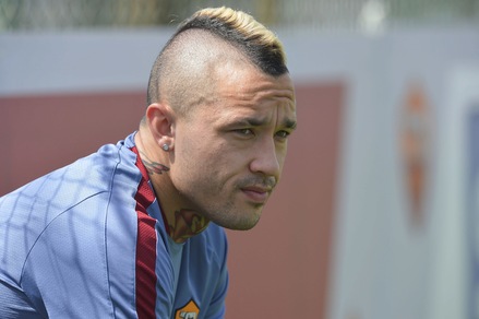 Roma, Nainggolan: «Contento di essere rimasto»