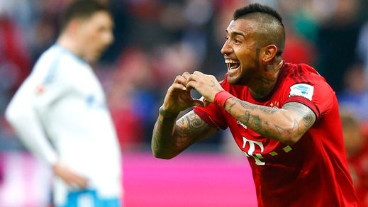 Bundesliga, il Bayern Monaco allunga sul Borussia: 3-0 allo Schalke04