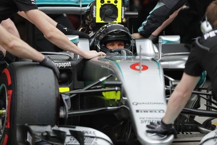 F1, Gp Cina: vince Rosberg, Vettel secondo