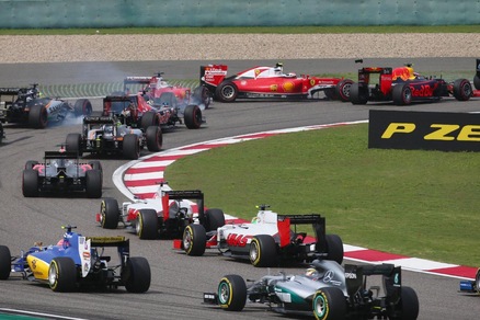 F1 Ferrari, Raikkonen: «Partenza disastrosa, ho fatto il massimo»