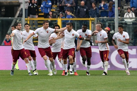 Atalanta-Roma 3-3: Totti salva i giallorossi ma niente vittoria