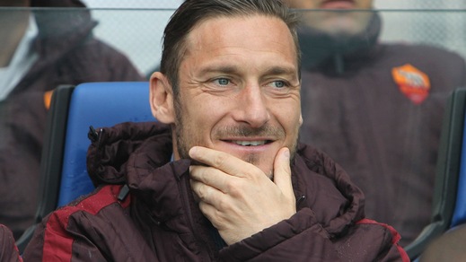 Roma-Torino: Totti e Dzeko in panchina
