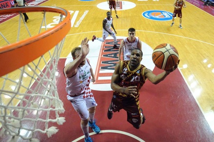 Basket Serie A, Venezia vede i playoff