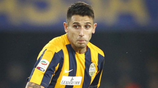 Verona, disavventura per Greco: petardo fuori casa e auto sfregiata