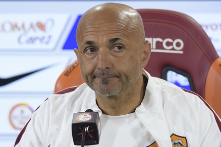 Roma, Spalletti la chiude così: «Con Totti è tutto a posto. Il mio futuro? Resto»