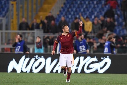 Serie A, Totti super: terzo posto Roma a 1,02