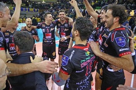 Volley: Play Off, Lube all'inferno e ritorno