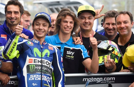 MotoGp, Jerez: pole per Rossi, vittoria a quota 3,00