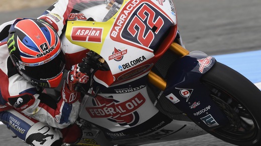Moto2, a Jerez trionfa Sam Lowes