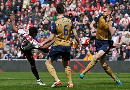 Sunderland-Arsenal 0-0: Gunners terzi col City