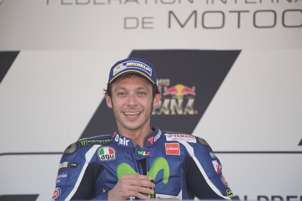 MotoGp, Rossi c'è: quota mondiale tagliata a 4,00