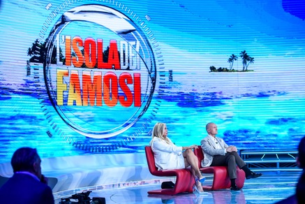 Isola dei Famosi, la Ventura rivela un clamoroso retroscena