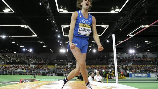 Atletica - A Formia lezioni di salto in alto con Tamberi e Fuzz Ahmed