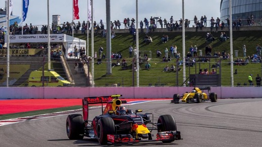 F1 Sochi, Kvyat attacca Hamilton: «Deve imparare a rispettare gli altri»