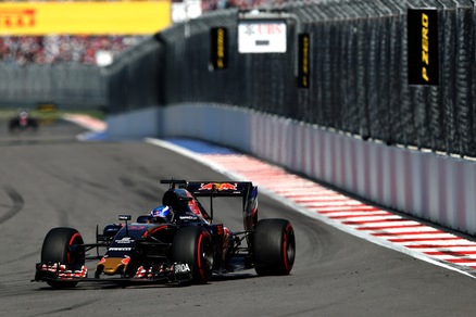 F1 Toro Rosso, sfortuna Verstappen: «Ora penso alla Spagna»