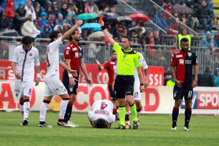 Serie B, gli squalificati: tre turni a Munari, due a Martinelli e Pigliacelli