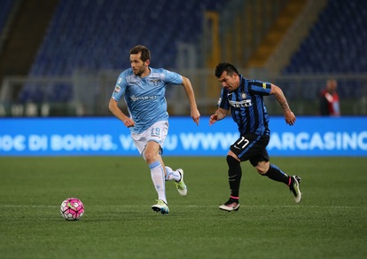 Medel è a un bivio: lasciare l'Inter o cambiare ruolo?