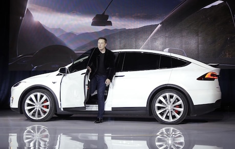 Musk «Per Tesla gli incentivi sono uno svantaggio»