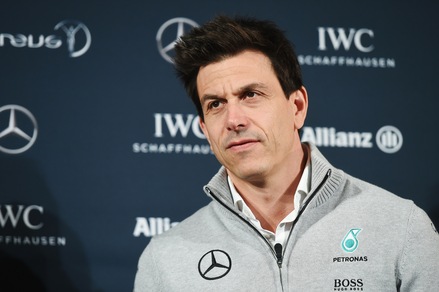 F1 Mercedes, Wolff: «Abbiamo perso punti, e questo ci fa male»
