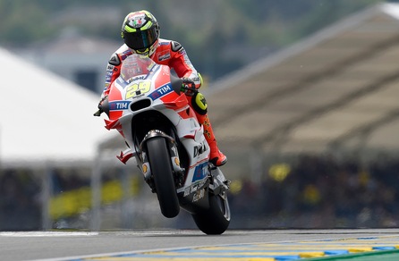 MotoGp Le Mans, terze libere: Iannone a razzo, Rossi 7°