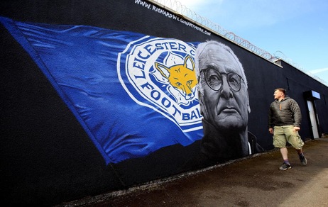 Leicester campione, in città sfilano gli scommettitori vincenti