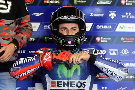 MotoGp, Le Mans: Lorenzo domina, Rossi a 6,50