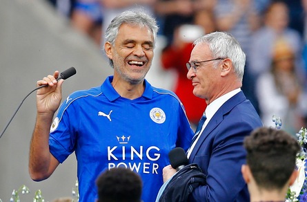 Leicester, King Power Stadium da brividi con Bocelli