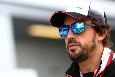 F1 McLaren, Alonso: «Al passo con i top team»