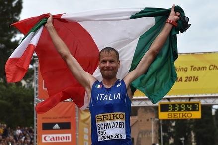 Mondiali di marcia a Roma, Schwazer torna re nella 50 km e vola a Rio
